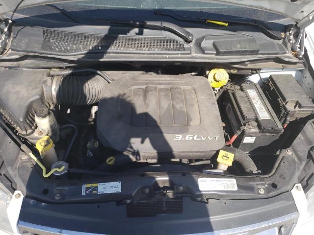 2C4RC1BG3FR716663 - 2015 CHRYSLER TOWN & COU TOURING 白色 照片 12