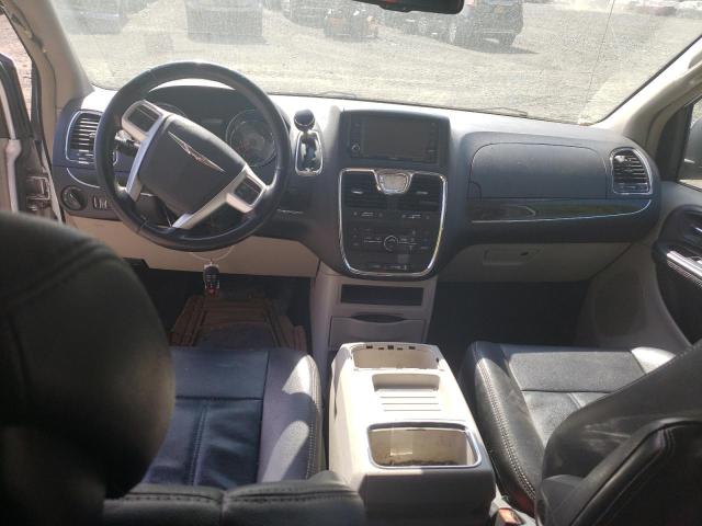 2C4RC1BG3FR716663 - 2015 CHRYSLER TOWN & COU TOURING 白色 照片 8