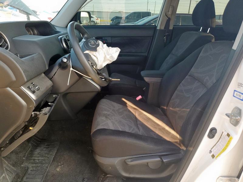 JTLZE4FE7FJ077359 - 2015 TOYOTA SCION XB 白色 照片 7