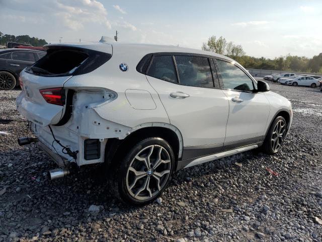 WBXYJ3C37JEJ64781 - 2018 BMW X2 SDRIVE28I WHITE photo 3