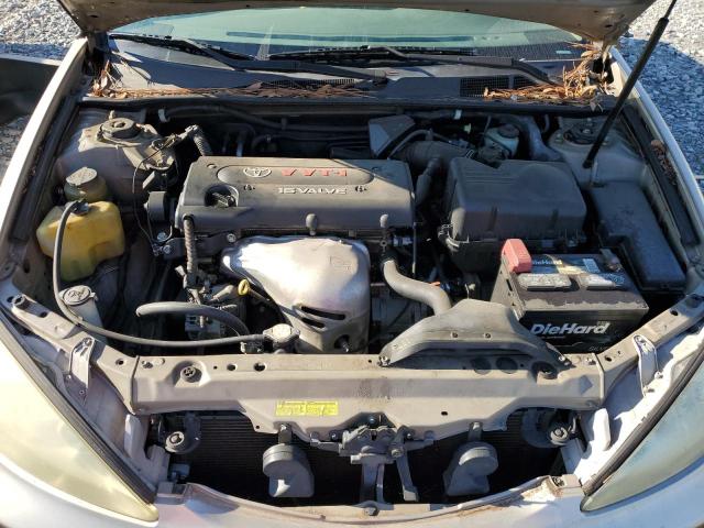 JTDBE32K040263556 - 2004 TOYOTA CAMRY LE TAN photo 11