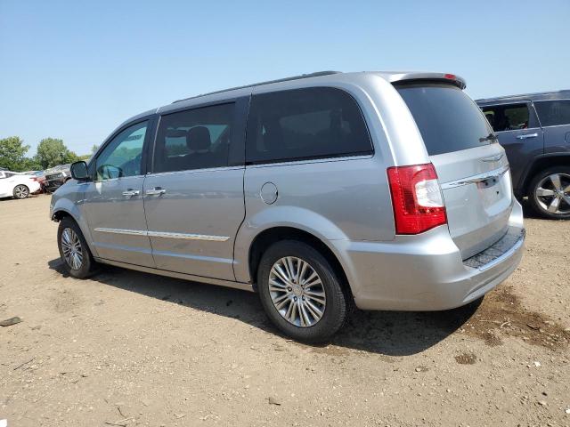 2C4RC1CG5DR785334 - 2013 CHRYSLER TOWN & COU TOURING L SILVER photo 2