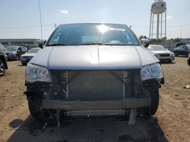 2C4RC1CG5DR785334 - 2013 CHRYSLER TOWN & COU TOURING L SILVER photo 5