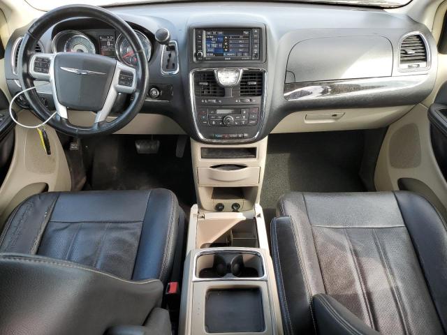 2C4RC1CG5DR785334 - 2013 CHRYSLER TOWN & COU TOURING L SILVER photo 8