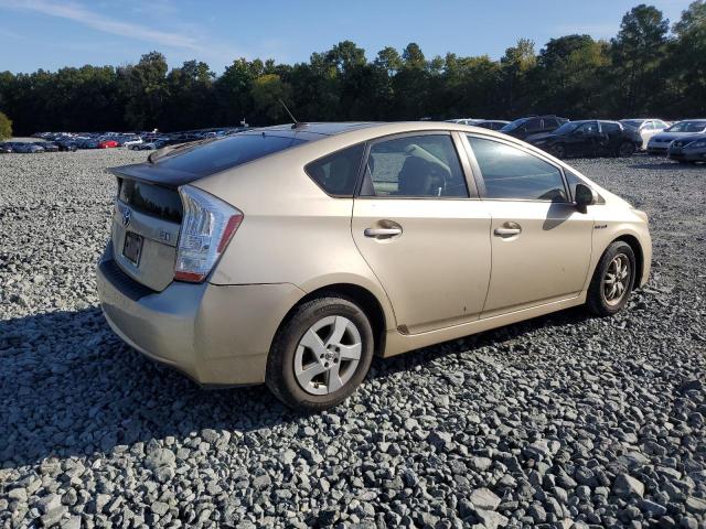 JTDKN3DU4B1393071 - 2011 TOYOTA PRIUS 金色 照片 3