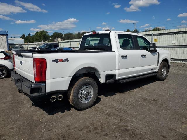 1FT8W2BT7PED66555 - 2023 FORD F250 SUPER DUTY WHITE photo 3