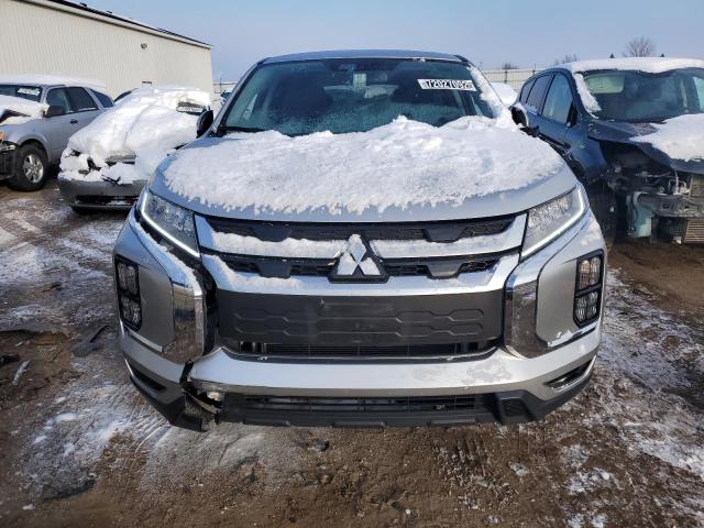 JA4ARUAU9MU018167 - 2021 MITSUBISHI OUTLANDER ES 银色 照片 5