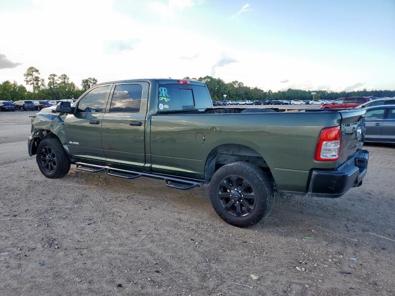 3C6UR5HLXNG106582 - 2022 RAM 2500 TRADESMAN GREEN photo 2