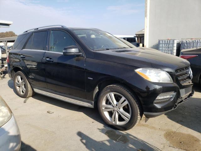 4JGDA5HB7CA042077 - 2012 MERCEDES-BENZ ML 350 4MATIC BLACK photo 4