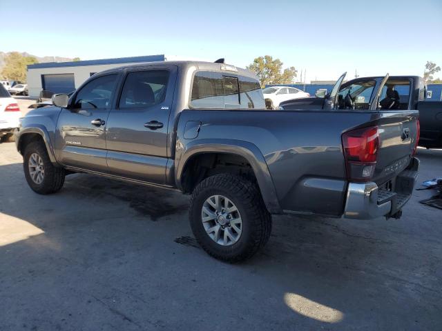 5TFAZ5CN1KX079283 - 2019 TOYOTA TACOMA DOUBLE CAB GRAY photo 2