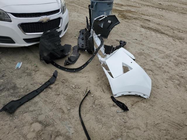 2T2BZMCA5HC060251 - 2017 LEXUS RX 350 BASE WHITE photo 13