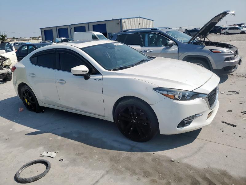 3MZBN1W30HM148964 - 2017 MAZDA 3 GRAND TOURING Beyaz fotoğraf 4