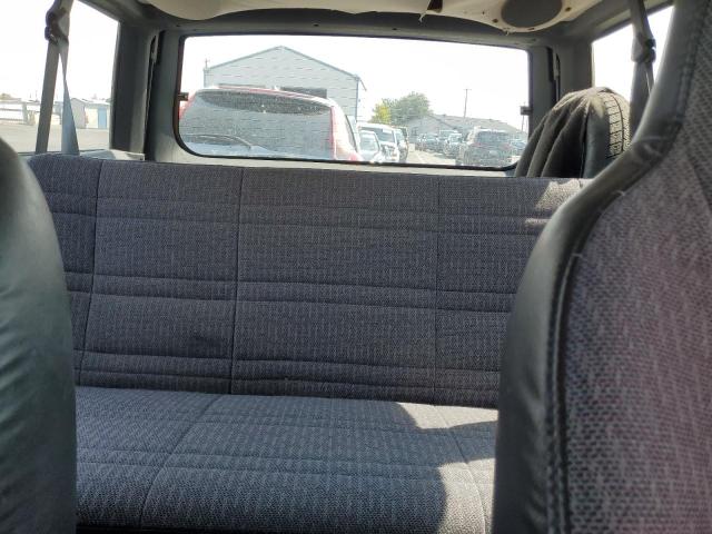 1J4FT48S2YL133958 - 2000 JEEP CHEROKEE SPORT WHITE photo 10