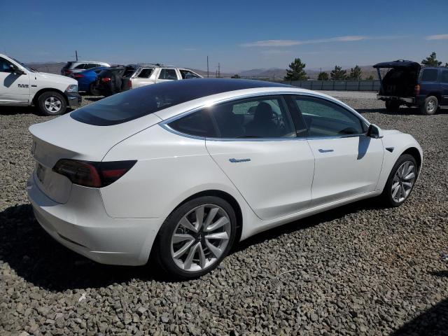 5YJ3E1EA4JF015867 - 2018 TESLA MODEL 3 白色 照片 3