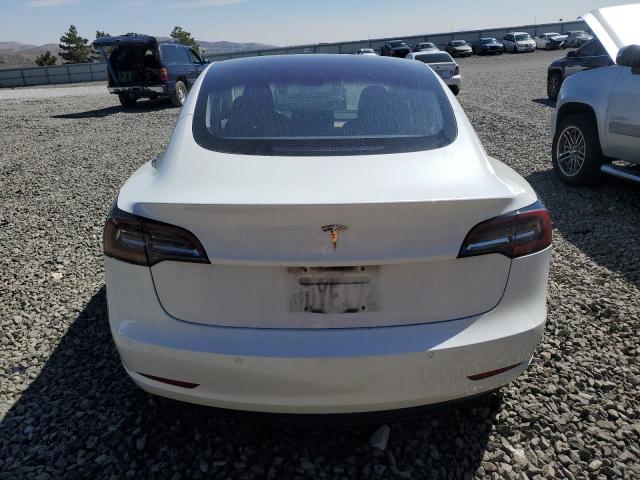 5YJ3E1EA4JF015867 - 2018 TESLA MODEL 3 白色 照片 6