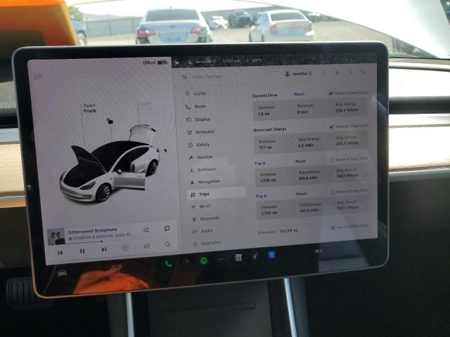 5YJ3E1EA4JF015867 - 2018 TESLA MODEL 3 白色 照片 9