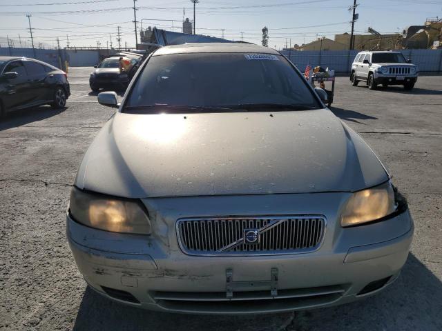 YV1SW640862542927 - 2006 VOLVO V70 CREAM photo 5