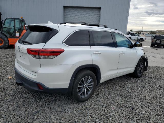 5TDJZRFH9JS493025 - 2018 TOYOTA HIGHLANDER SE Ağ foto 3
