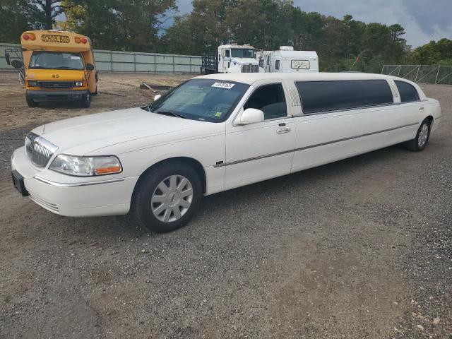 1L1FM88W65Y649930 - 2005 LINCOLN TOWN CAR EXECUTIVE WHITE photo 1