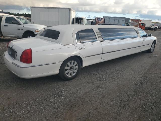1L1FM88W65Y649930 - 2005 LINCOLN TOWN CAR EXECUTIVE WHITE photo 3