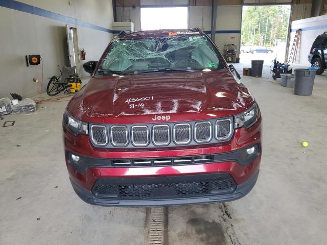3C4NJCBB2NT187450 - 2022 JEEP COMPASS LATITUDE BURGUNDY photo 5
