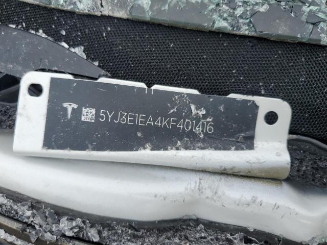 5YJ3E1EA4KF401416 - 2019 TESLA MODEL 3 WHITE photo 12