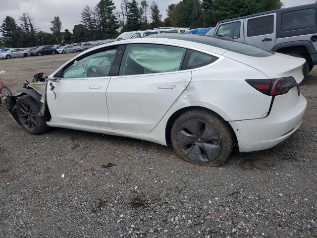 5YJ3E1EA4KF401416 - 2019 TESLA MODEL 3 WHITE photo 2