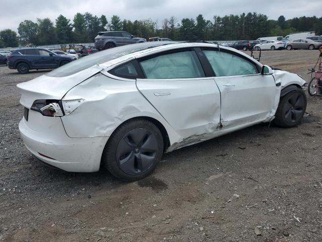 5YJ3E1EA4KF401416 - 2019 TESLA MODEL 3 WHITE photo 3
