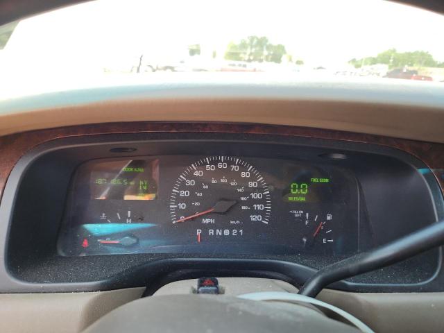 1LNHM82W91Y732018 - 2001 LINCOLN TOWN CAR SIGNATURE Biały zdjęcie 9