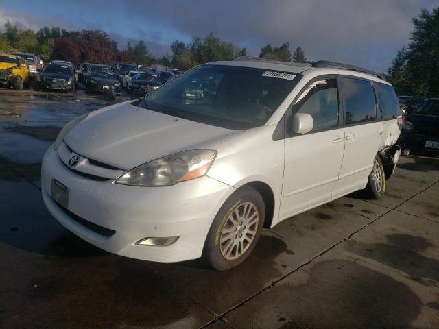 2009 TOYOTA SIENNA XLE, 