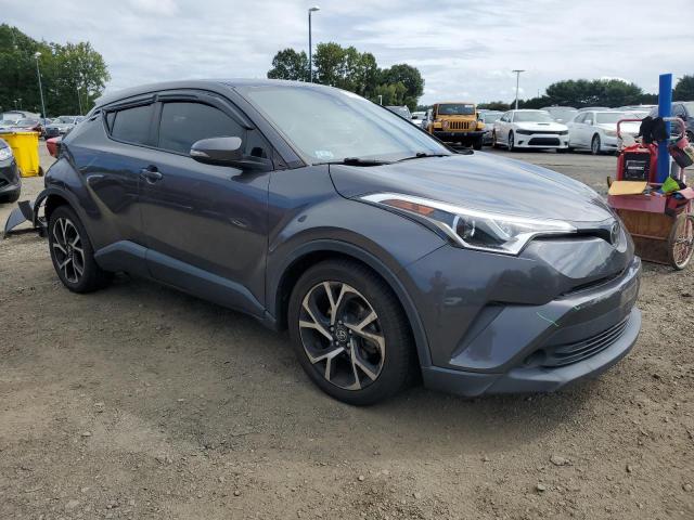 JTNKHMBX4J1010105 - 2018 TOYOTA C-HR XLE Boz foto 4