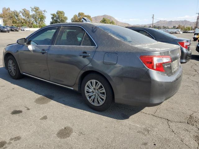 4T4BF1FK0CR258619 - 2012 TOYOTA CAMRY BASE GRAY photo 2