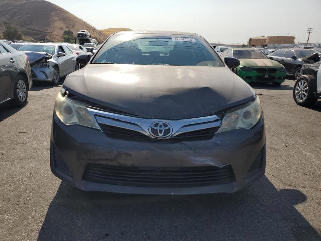 4T4BF1FK0CR258619 - 2012 TOYOTA CAMRY BASE GRAY photo 5