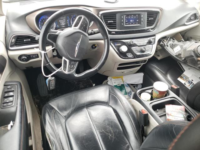 2C4RC1BG6HR642691 - 2017 CHRYSLER PACIFICA TOURING L WHITE photo 8