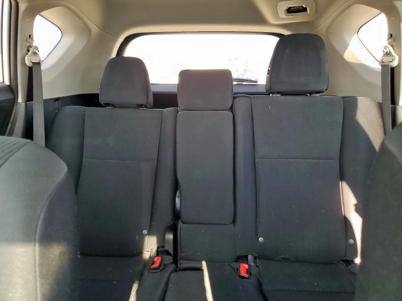 2T3ZFREVXEW101628 - 2014 TOYOTA RAV4 LE WHITE photo 10