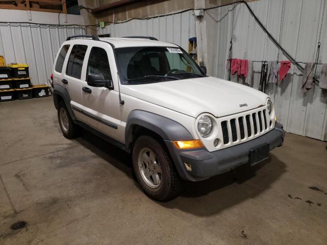 1J4GK48K85W523349 - 2005 JEEP LIBERTY SPORT WHITE photo 4