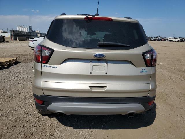 1FMCU0GD6JUB76583 - 2018 FORD ESCAPE SE BEIGE photo 6