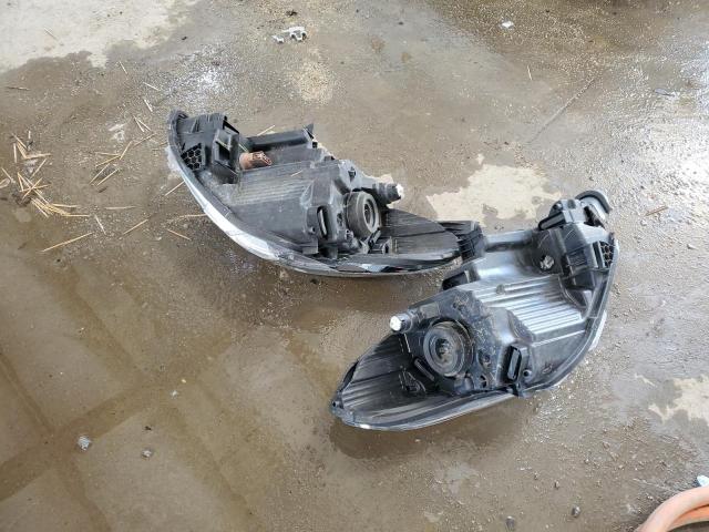 3N1CN7AP6JL877778 - 2018 NISSAN VERSA S BLACK photo 12