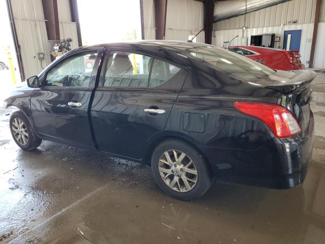 3N1CN7AP6JL877778 - 2018 NISSAN VERSA S BLACK photo 2