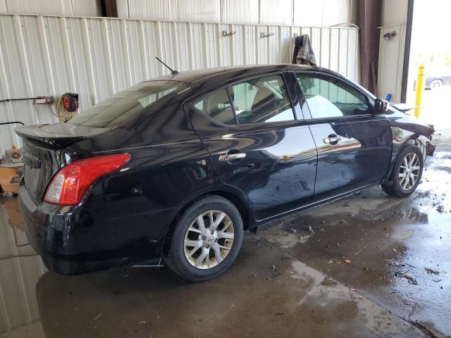 3N1CN7AP6JL877778 - 2018 NISSAN VERSA S BLACK photo 3
