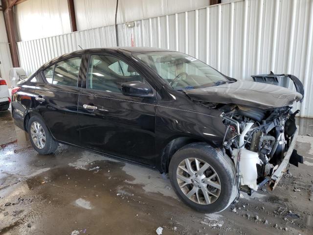 3N1CN7AP6JL877778 - 2018 NISSAN VERSA S BLACK photo 4