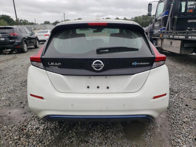 1N4AZ1BV7NC562322 - 2022 NISSAN LEAF S WHITE photo 6