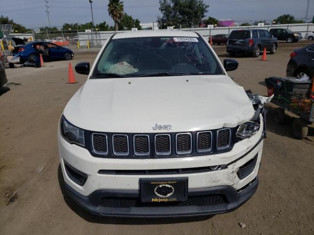 3C4NJCAB9JT502661 - 2018 JEEP COMPASS SPORT WHITE photo 5