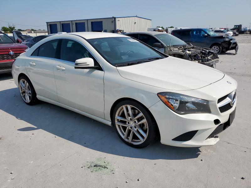 WDDSJ4GB0EN123902 - 2014 MERCEDES-BENZ CLA 250 4MATIC WHITE photo 4