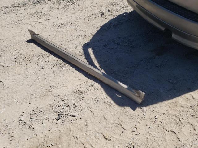 JTLKT324364091434 - 2006 TOYOTA SCION XB SILVER photo 12