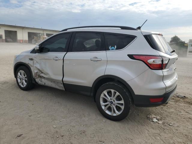 1FMCU9HD7JUA57864 - 2018 FORD ESCAPE SEL 银色 照片 2