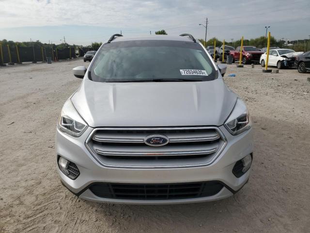 1FMCU9HD7JUA57864 - 2018 FORD ESCAPE SEL 银色 照片 5