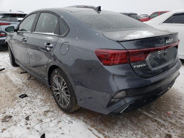 3KPF54AD1NE432423 - 2022 KIA FORTE GT LINE GRAY photo 2