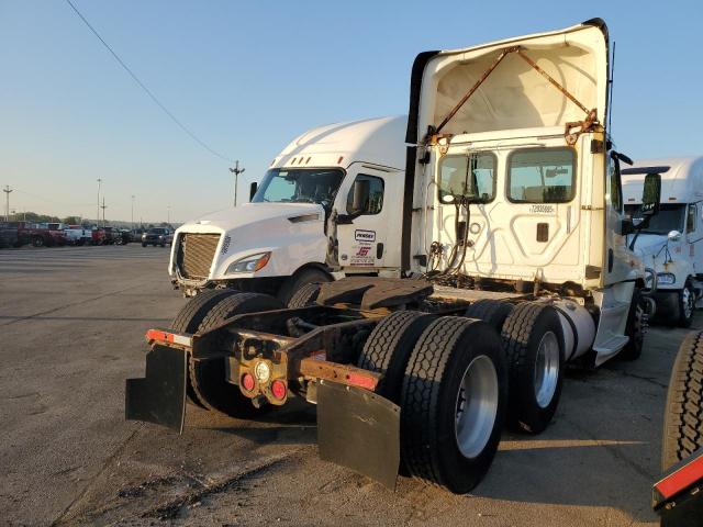 3AKJGED57GSHT2637 - 2016 FREIGHTLINER CASCADIA 1 Blanco foto 4