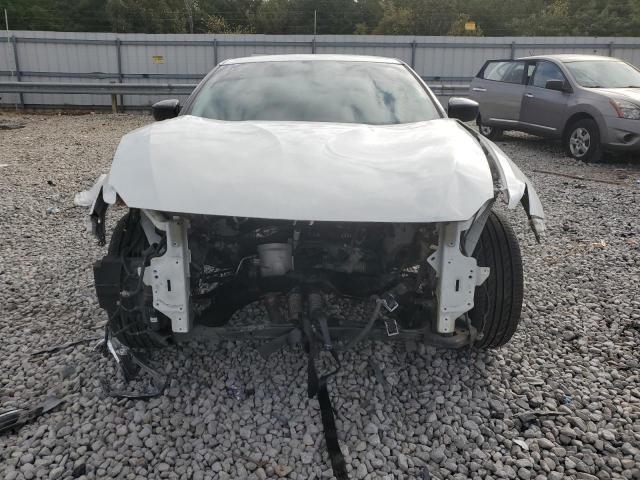 1N4AA6AP8HC408178 - 2017 NISSAN MAXIMA 3.5S WHITE photo 5